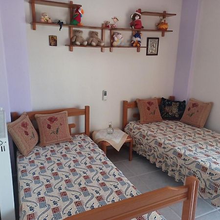 Gerakini 2Br Apt With Shared Pool Exterior foto