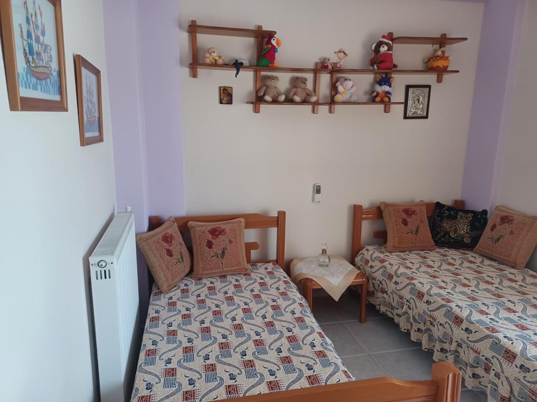 Gerakini 2Br Apt With Shared Pool Exterior foto